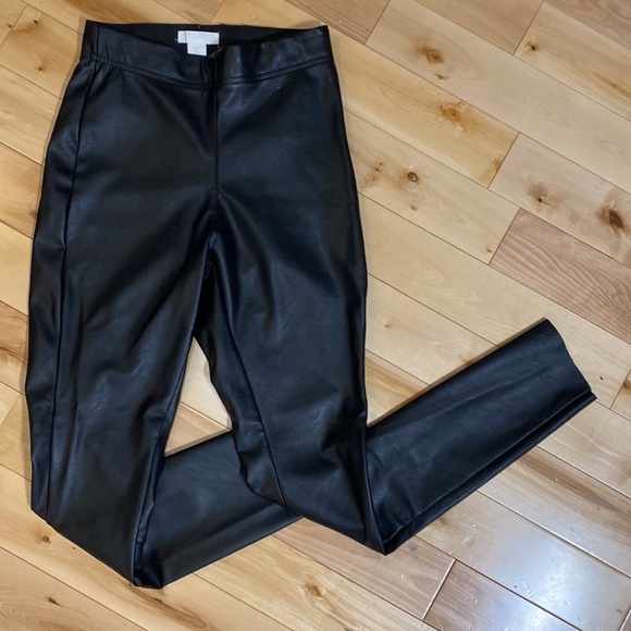 H&M Leather Pants in Black size 4 - Picture 3 of 11